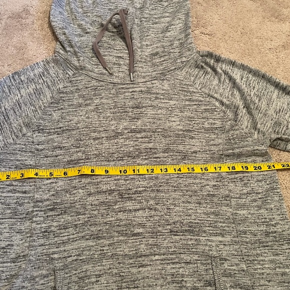 Athlete Pullover Hoody - Picture 6 of 8